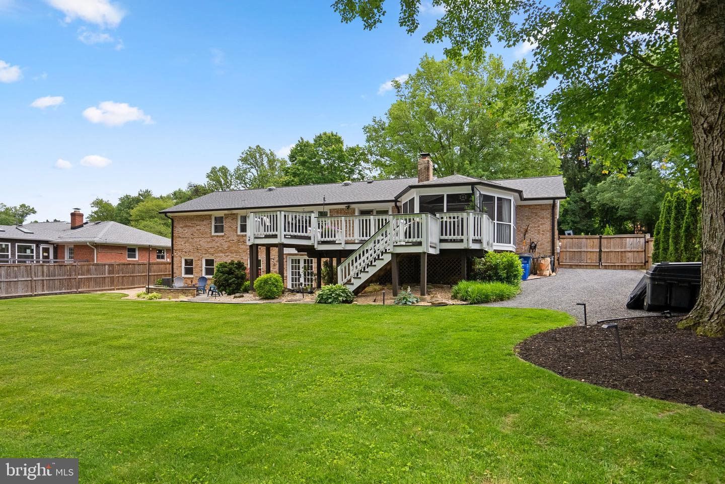 2302 Solmar Drive photo 37