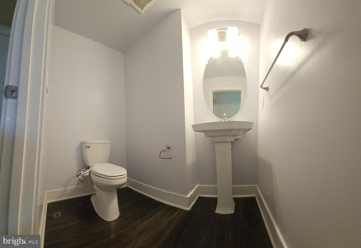 13213 Shawnee Lane photo 4