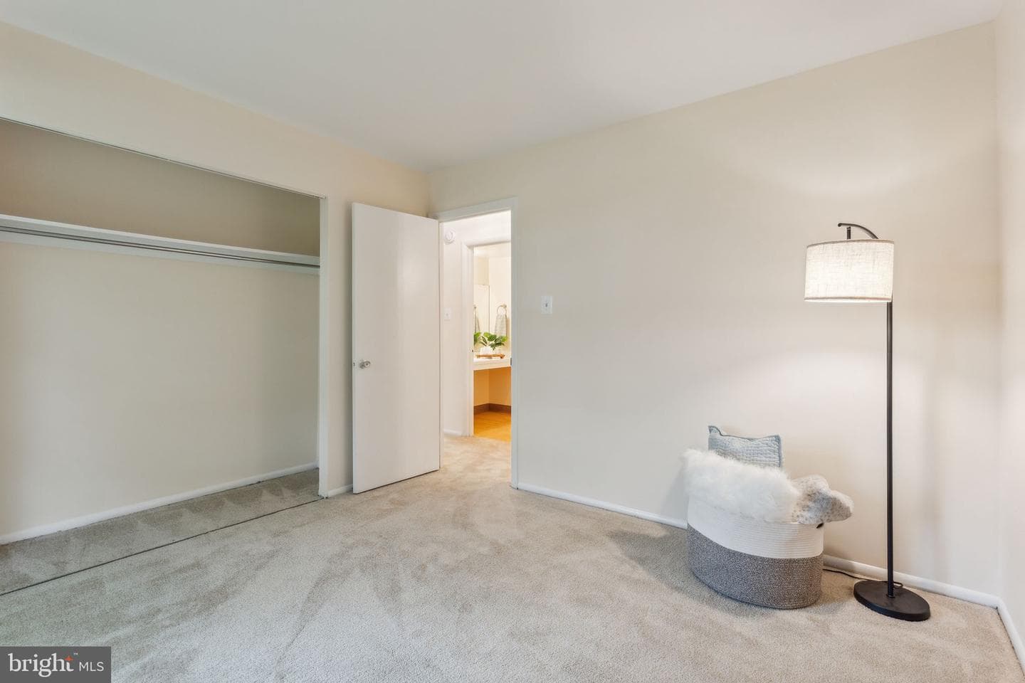 2203 Greenery Lane #202-10 photo 11