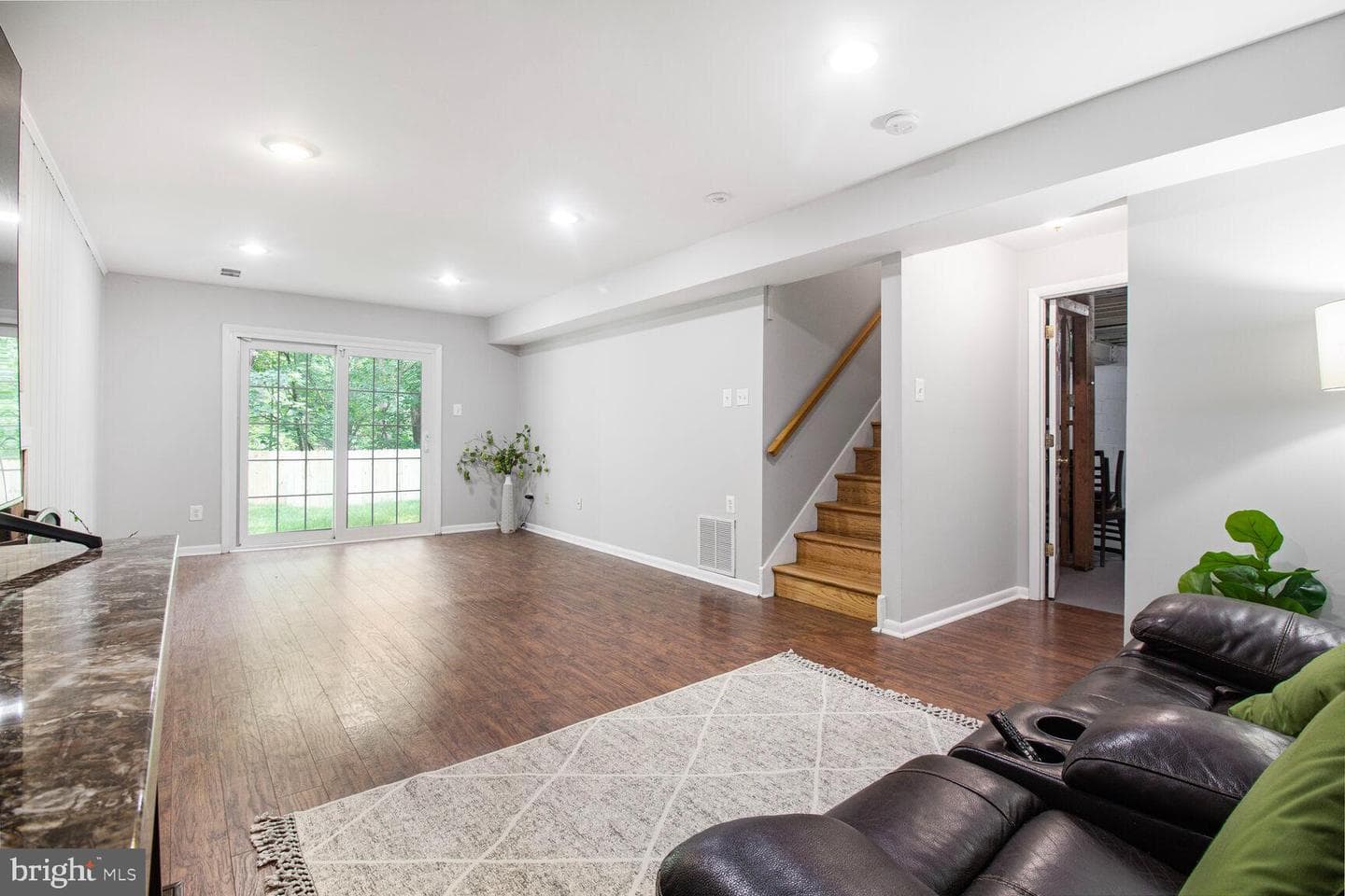 10611 Meadowhill Road photo 25