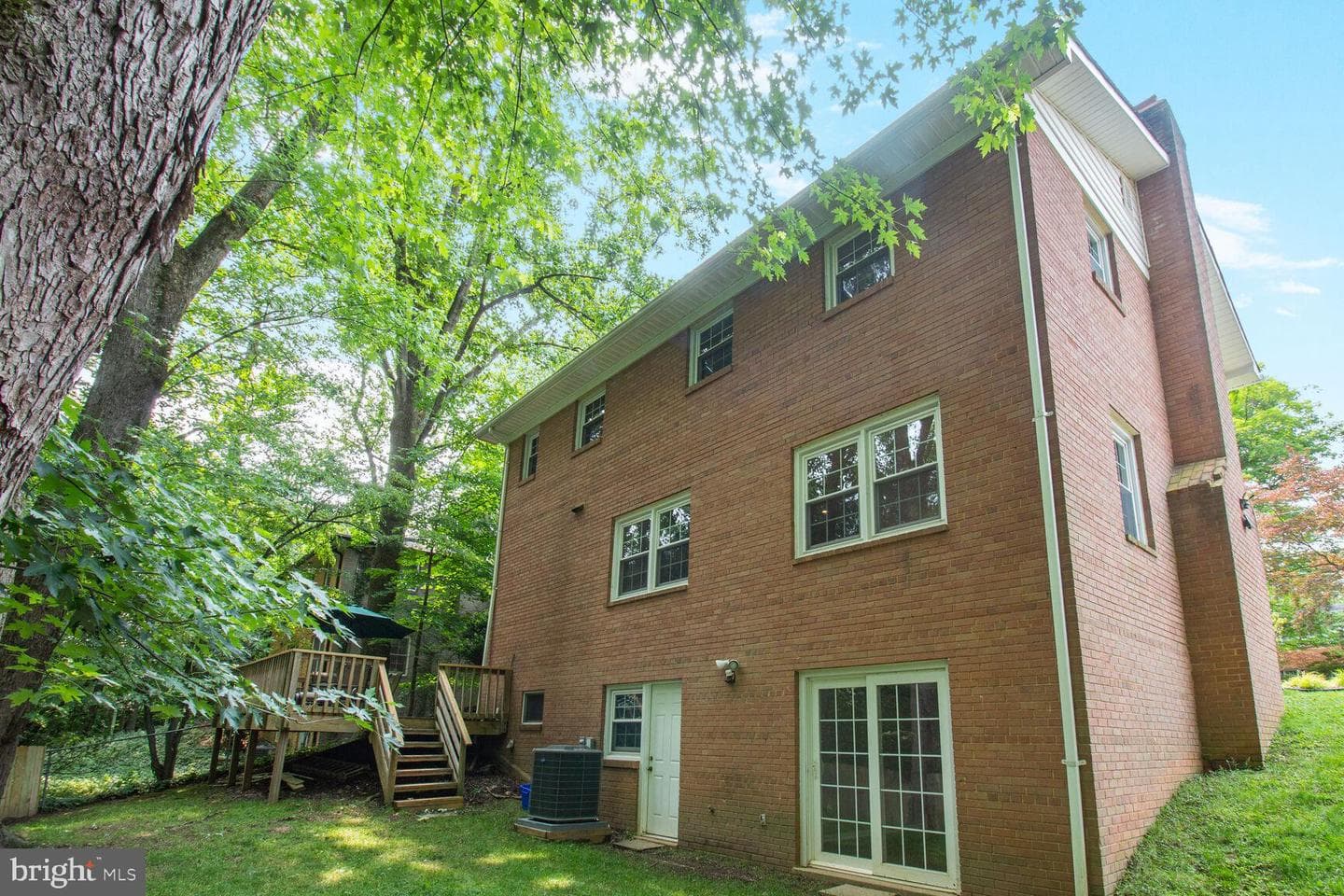 10611 Meadowhill Road photo 29