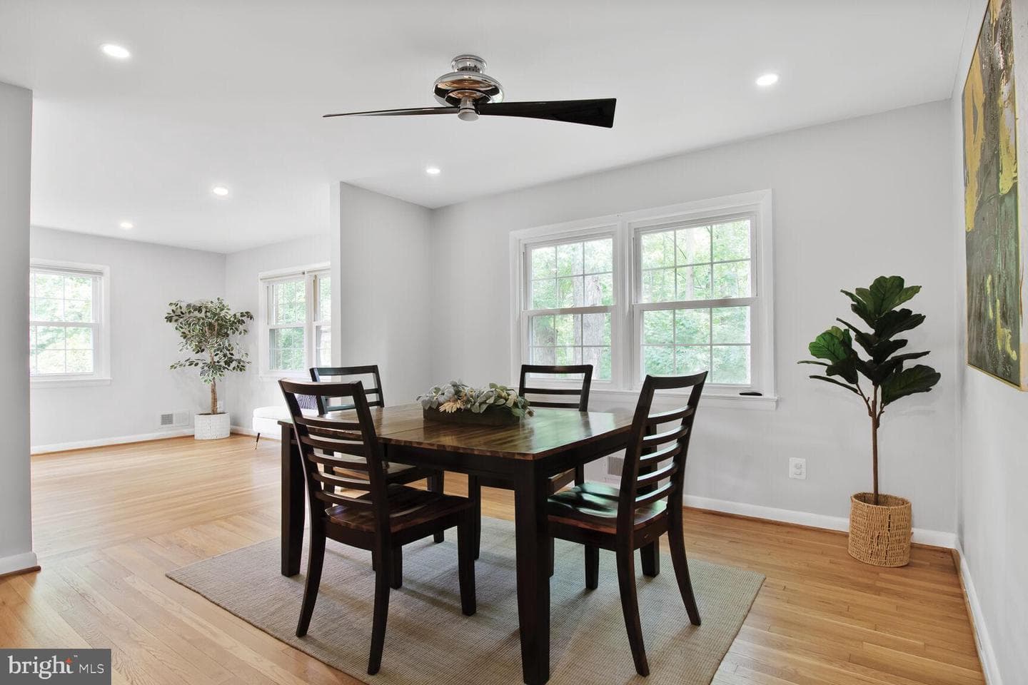 10611 Meadowhill Road photo 9