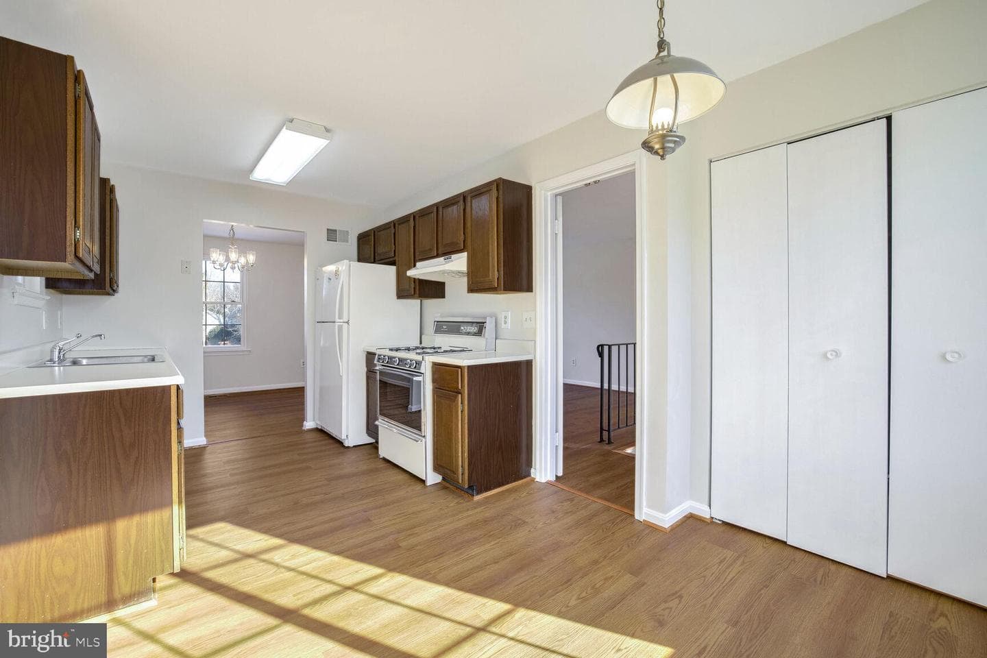 1 Ridge Heights Court photo 5
