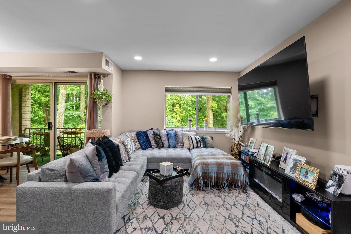 5200 Crossfield Court #140 photo 8