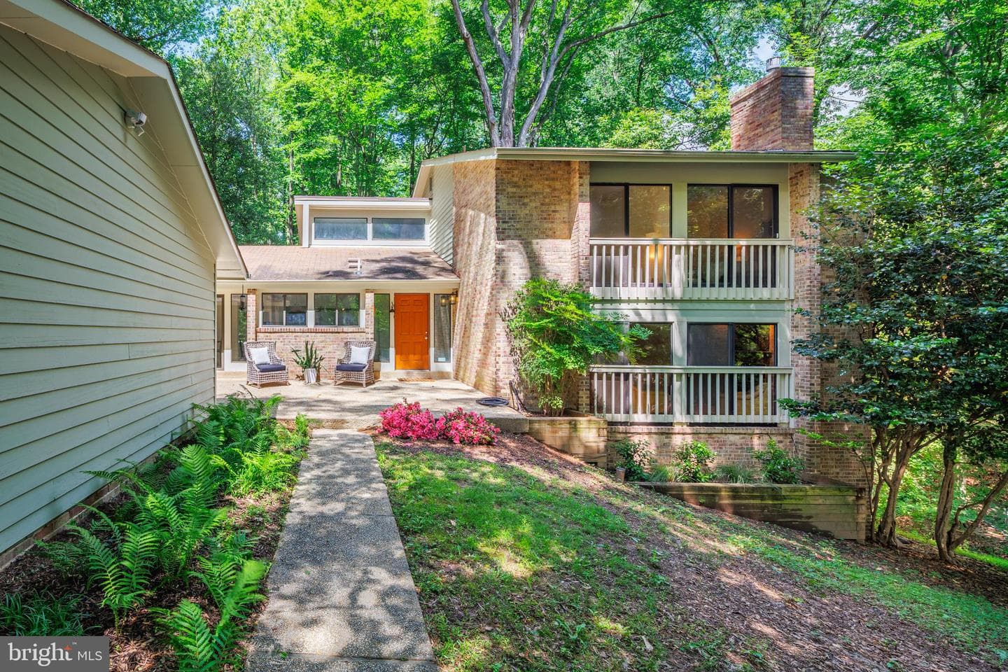 6921 Carlynn Court photo 4