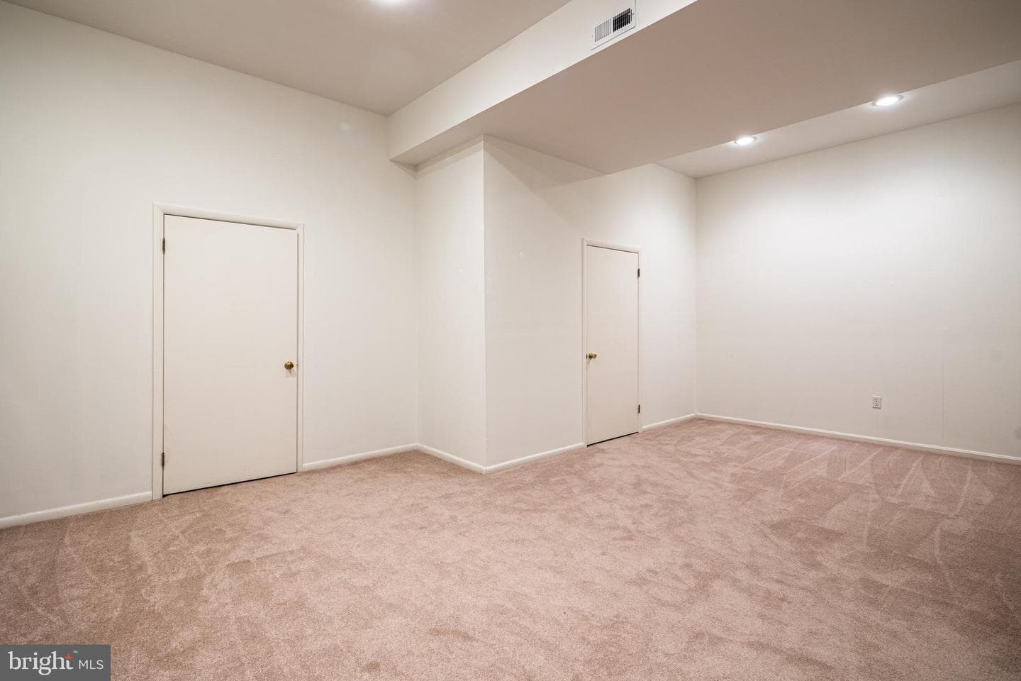 6921 Carlynn Court photo 54