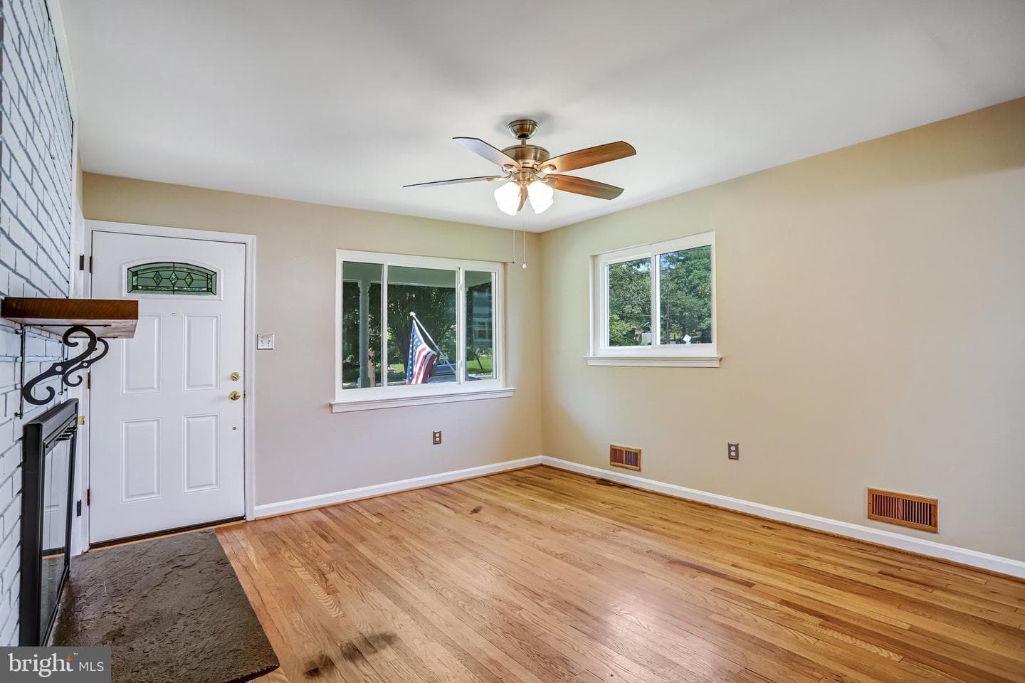 10713 Douglas Avenue photo 11