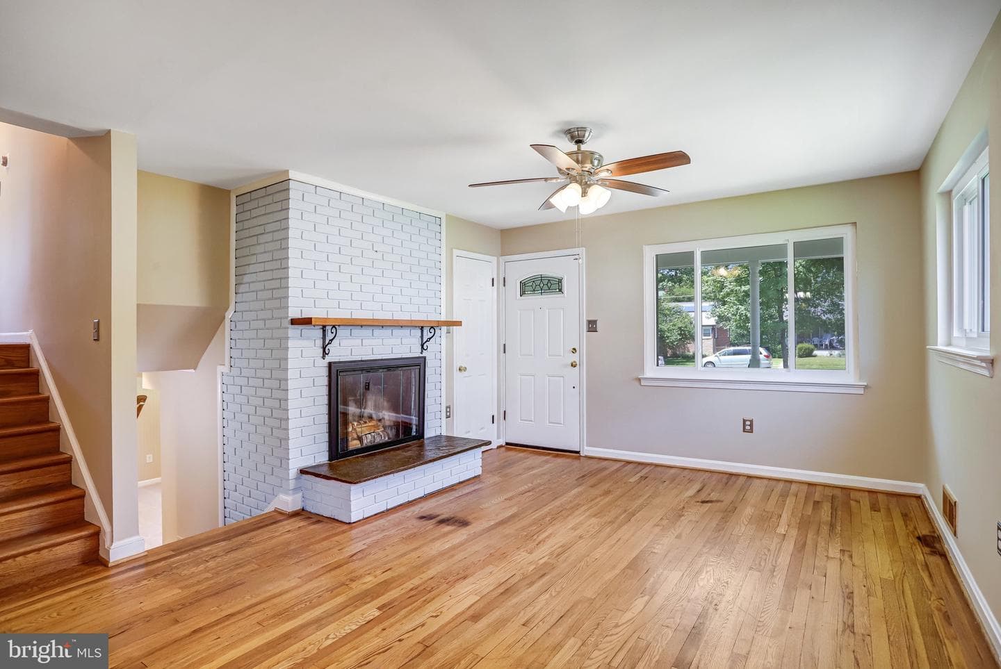 10713 Douglas Avenue photo 12