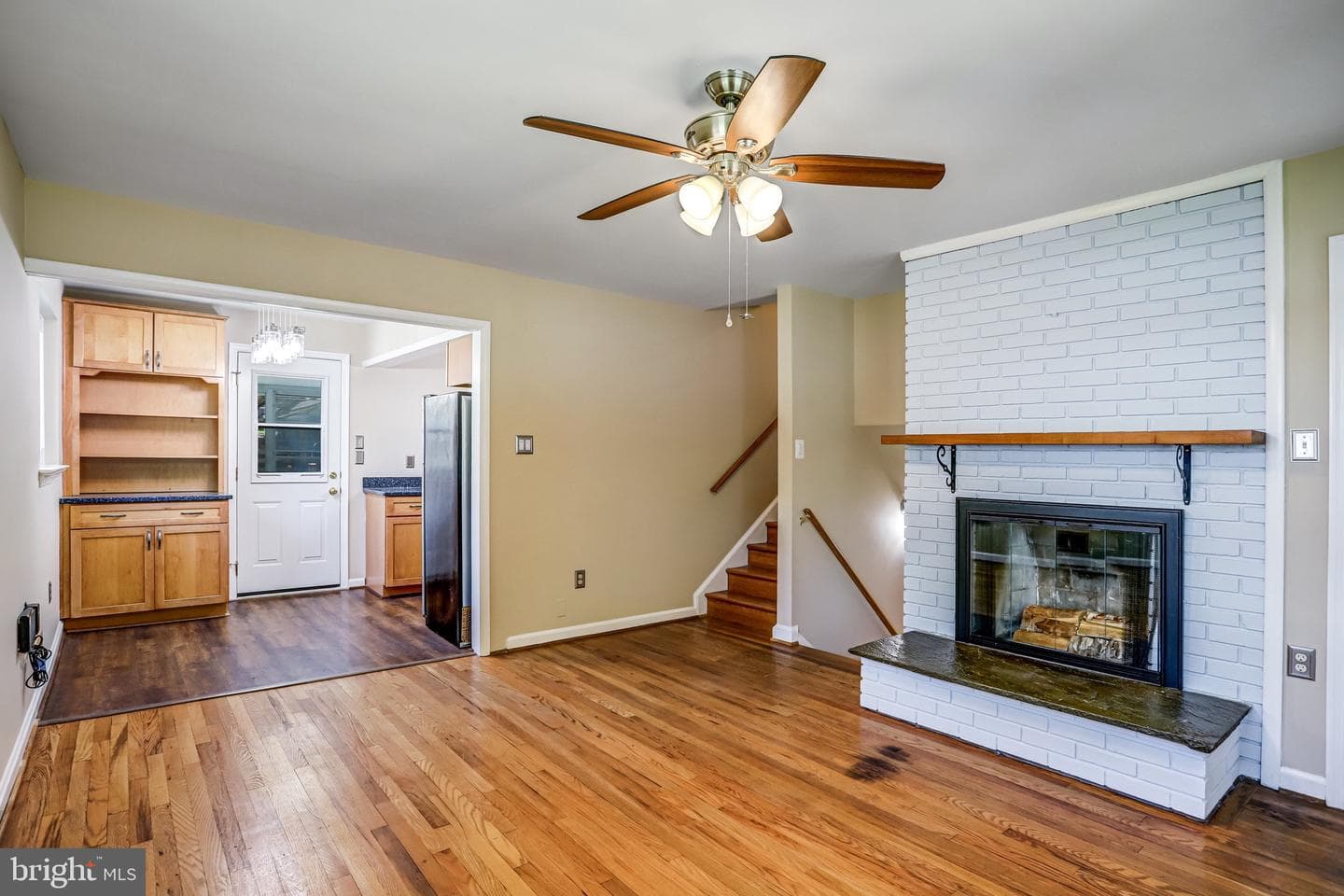 10713 Douglas Avenue photo 14