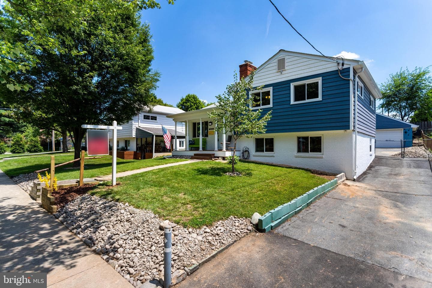 10713 Douglas Avenue photo 4