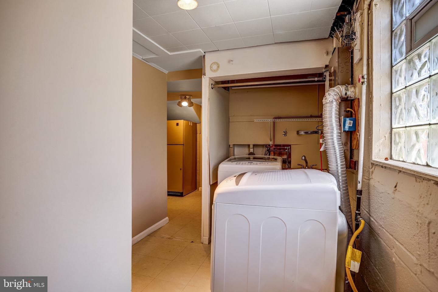10713 Douglas Avenue photo 48
