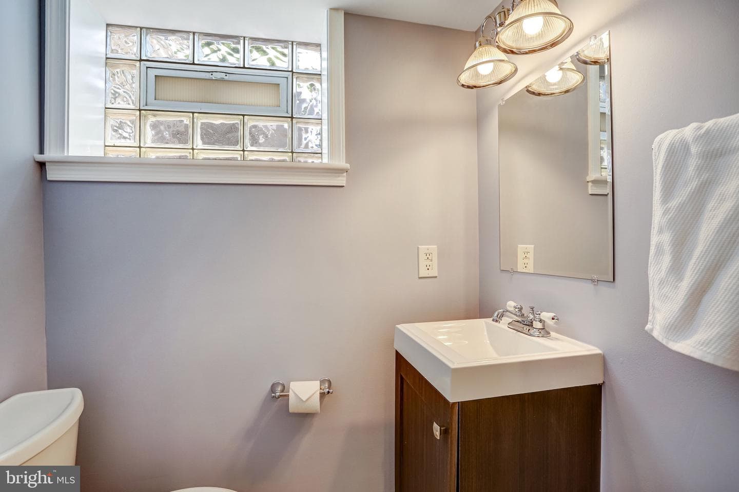 10713 Douglas Avenue photo 49