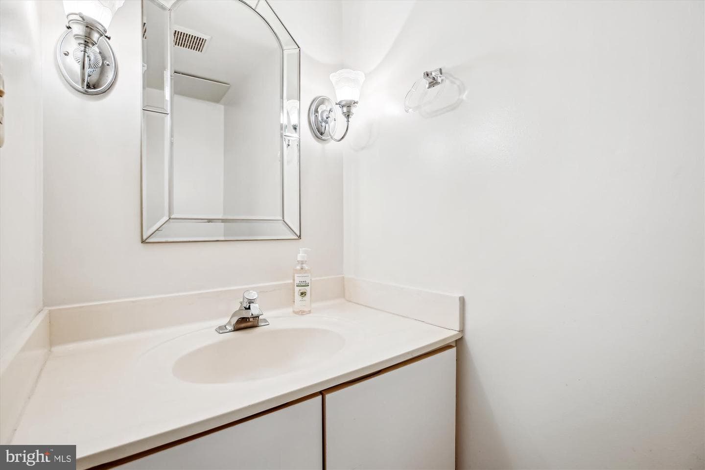 3330 N Leisure World Boulevard #5-722 photo 5