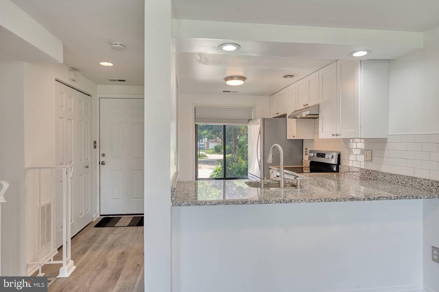 9781 Brassie Way photo 10