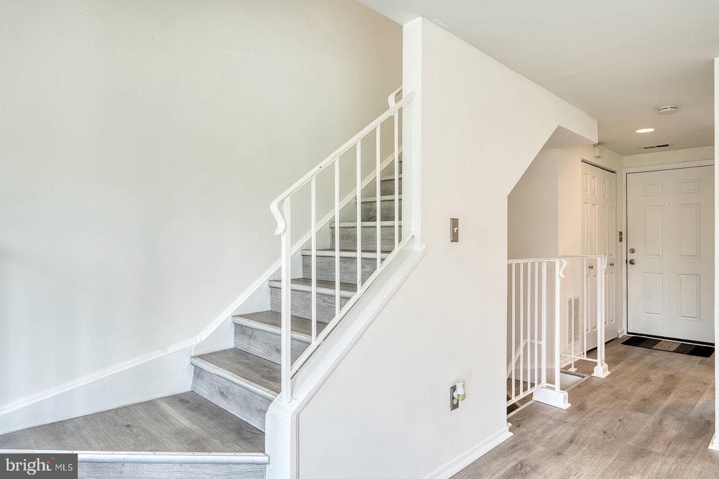 9781 Brassie Way photo 13