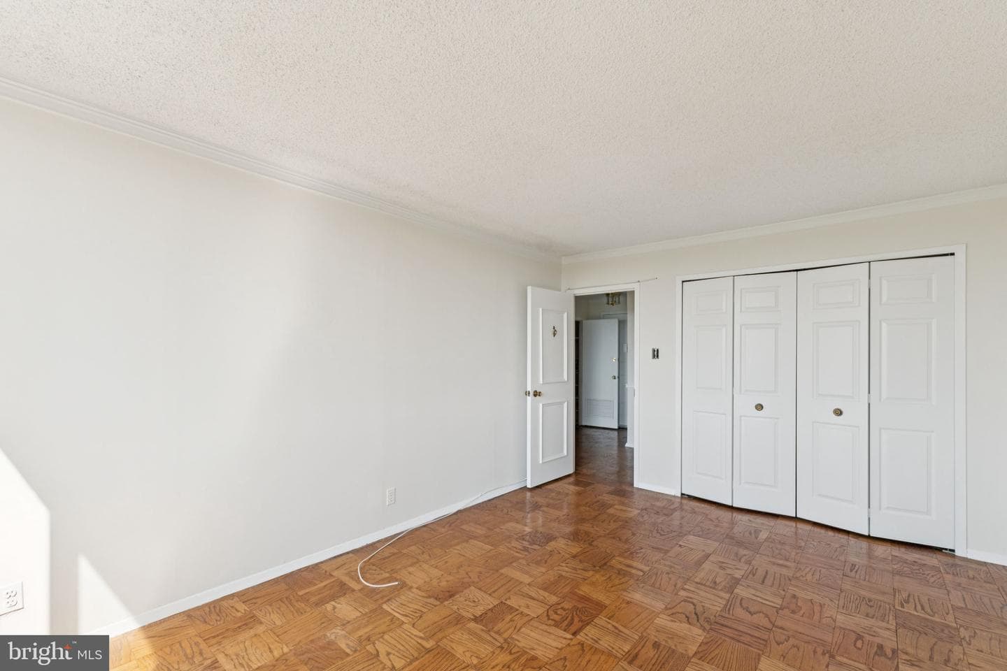 5225 Pooks Hill Road #1204s photo 16