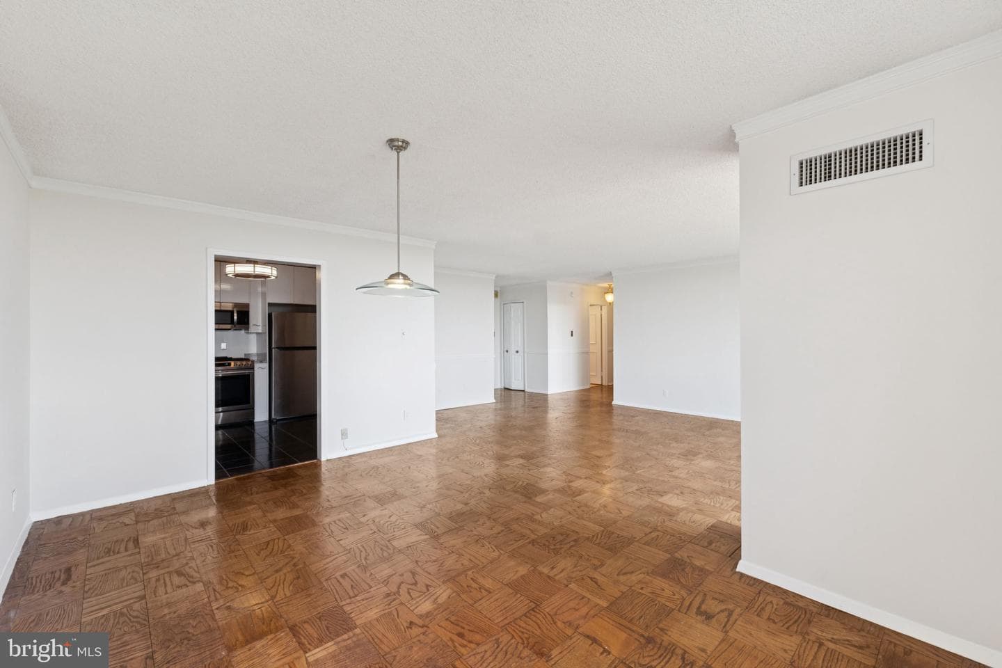 5225 Pooks Hill Road #1204s photo 5
