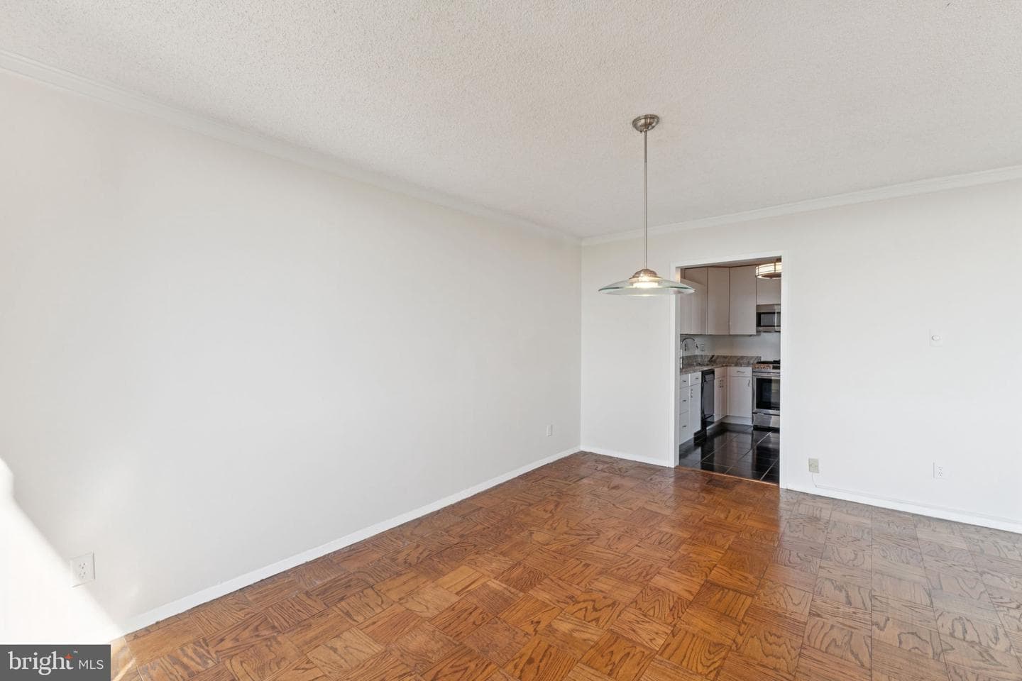 5225 Pooks Hill Road #1204s photo 6