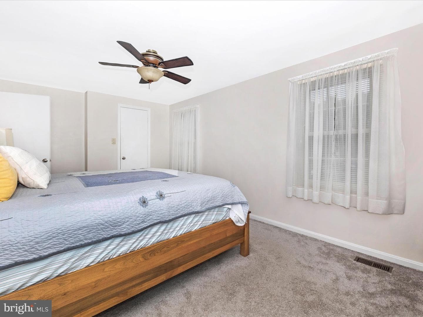 18105 Metz Drive photo 27