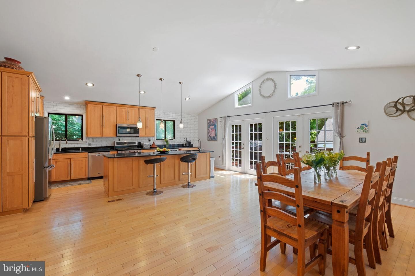 11213 Valley View Avenue photo 3