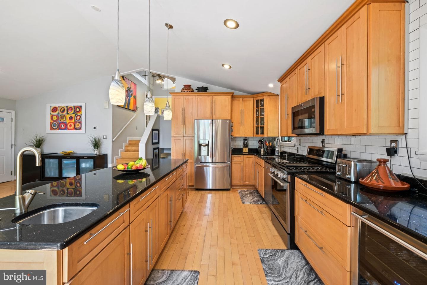 11213 Valley View Avenue photo 4