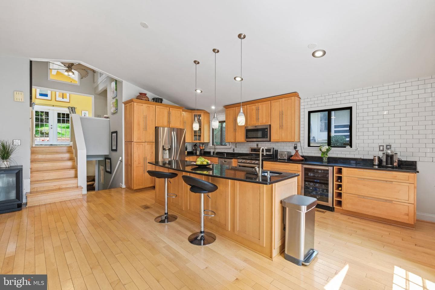 11213 Valley View Avenue photo 5