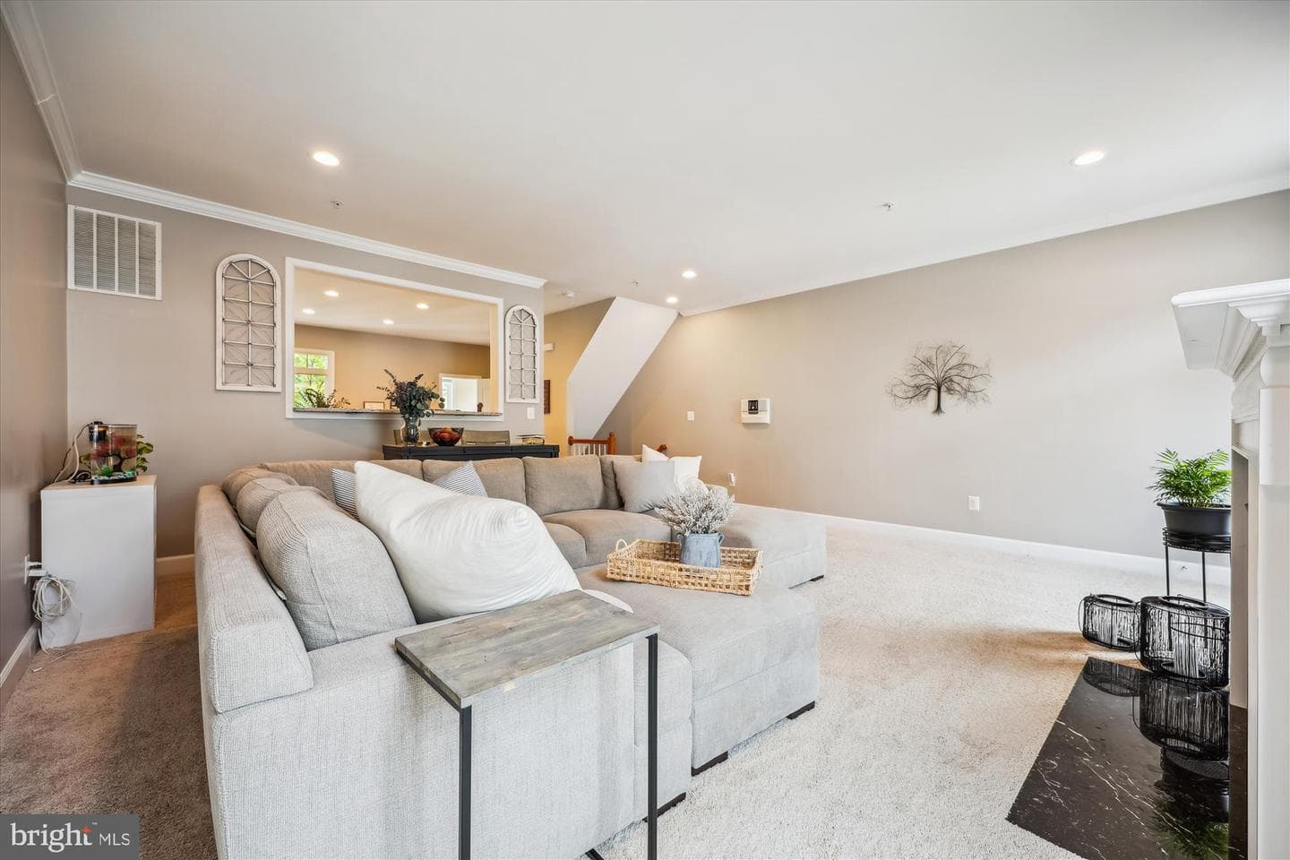 567 Pelican Avenue photo 8