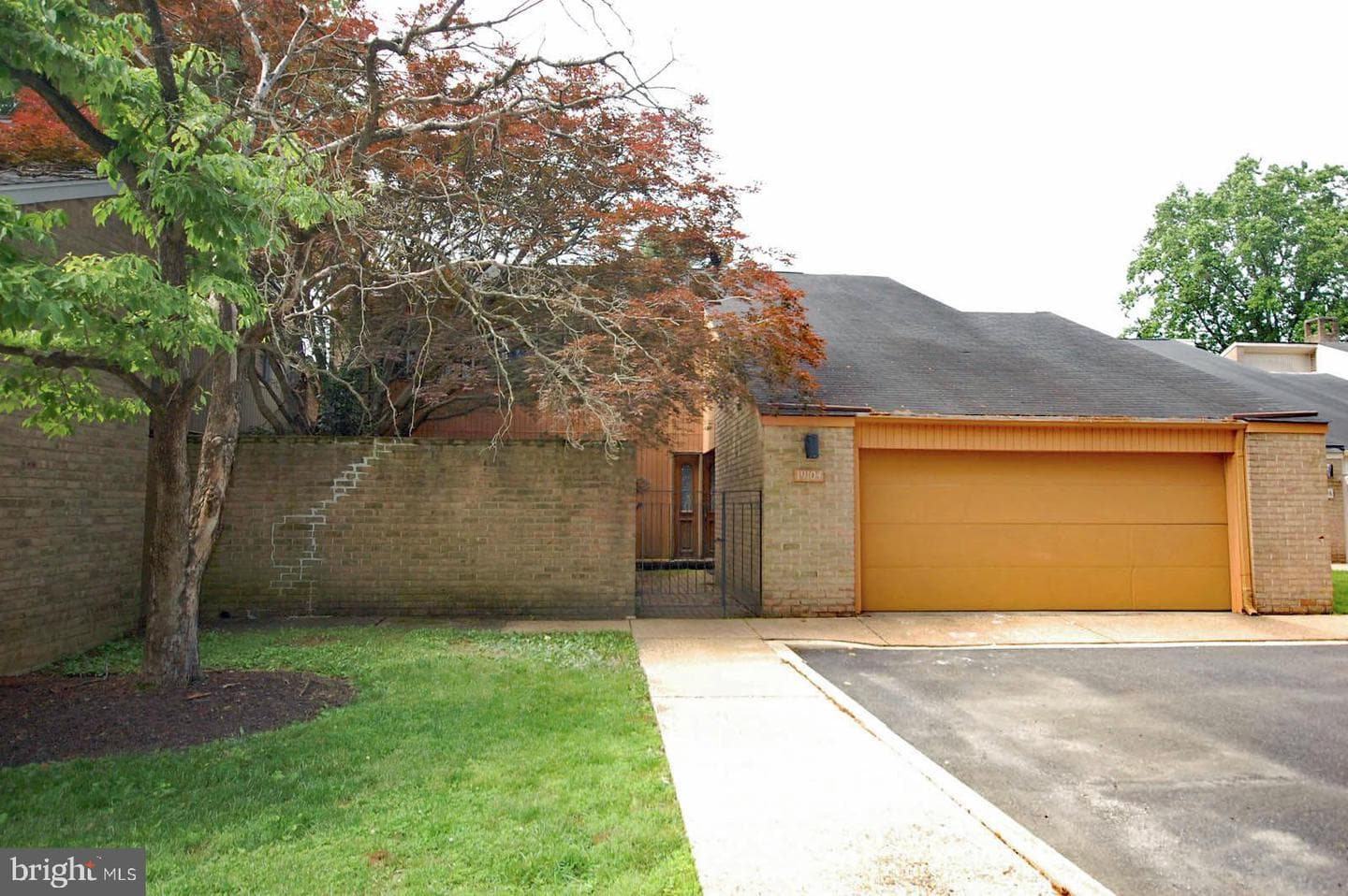 19104 Roman Way photo 1