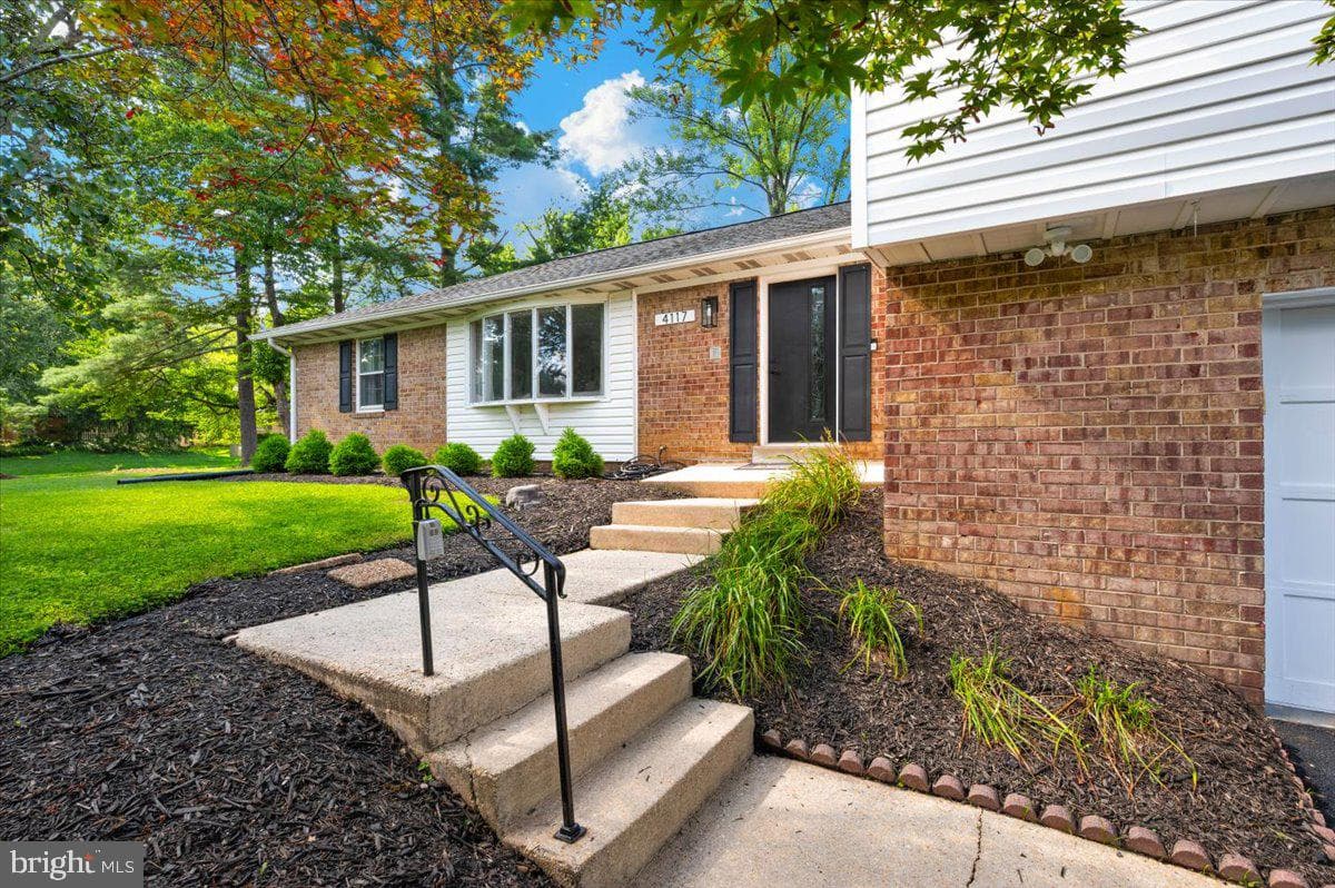 4117 Charley Forest Street photo 4
