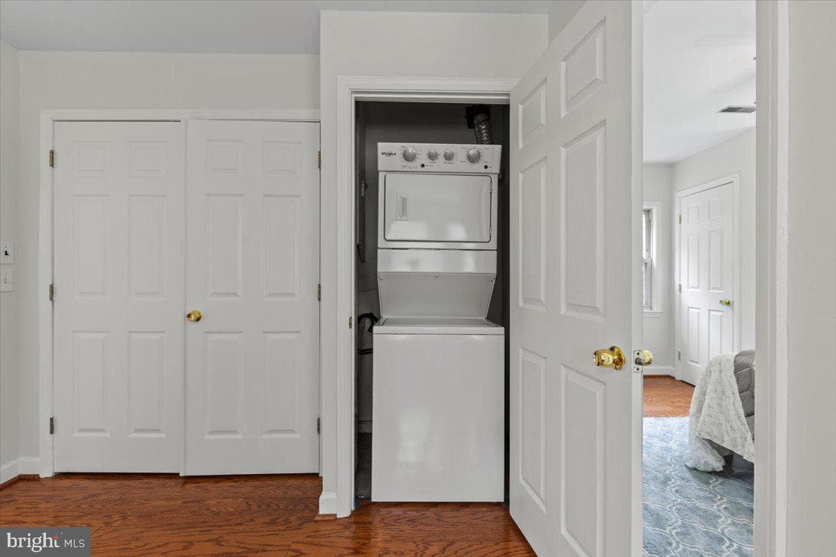 15118 Fairlawn Avenue photo 15