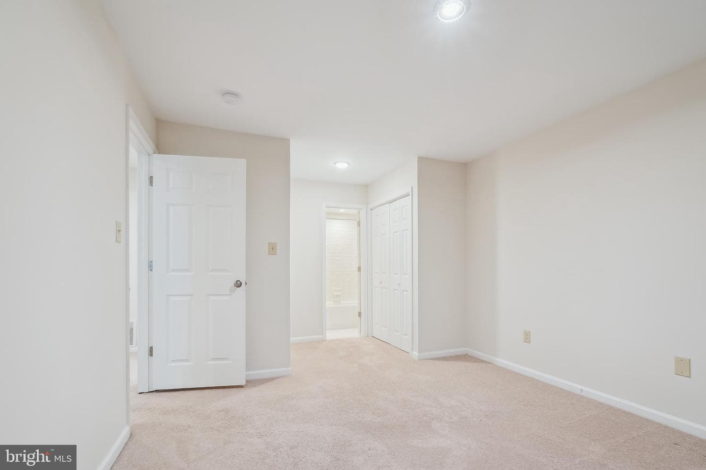 7 Butterwick Court photo 33