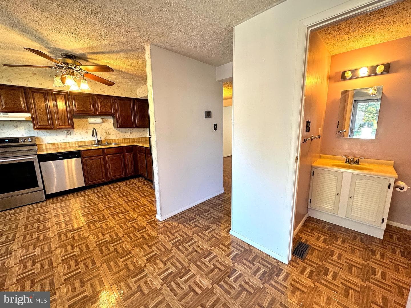 1323 Twig Terrace photo 3