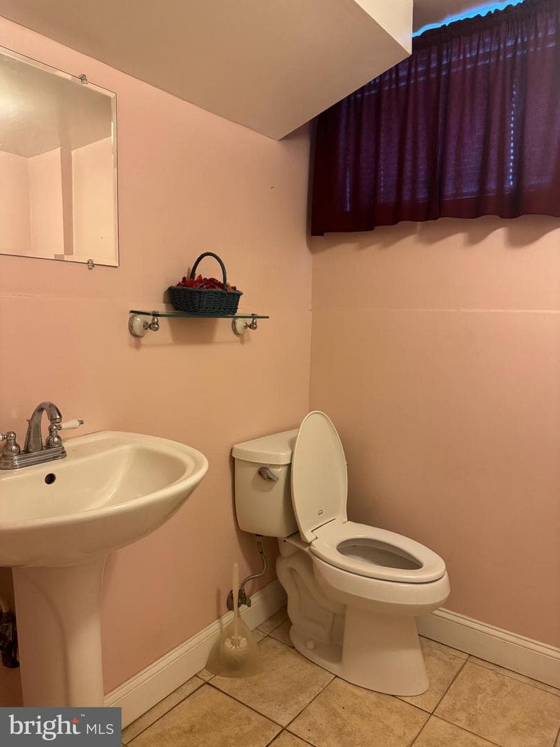 137 Fleetwood Terrace photo 11