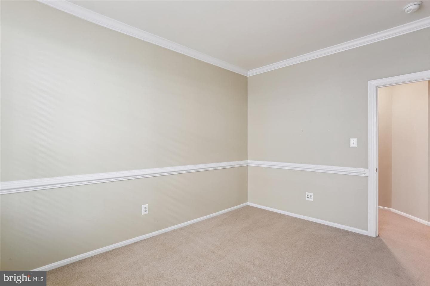 713 Bright Meadow Drive photo 28