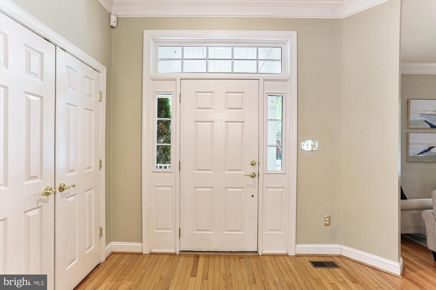 713 Bright Meadow Drive photo 3