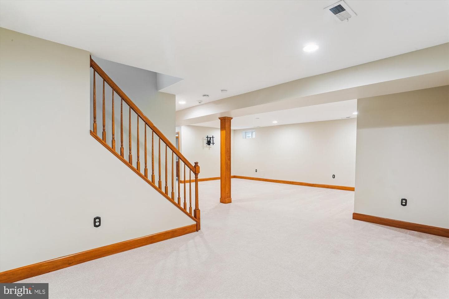 713 Bright Meadow Drive photo 36