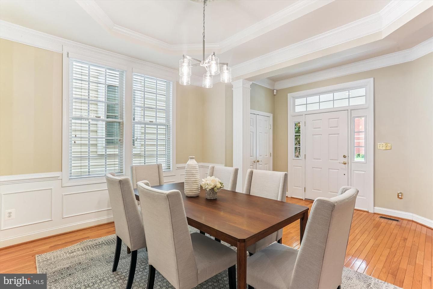 713 Bright Meadow Drive photo 4