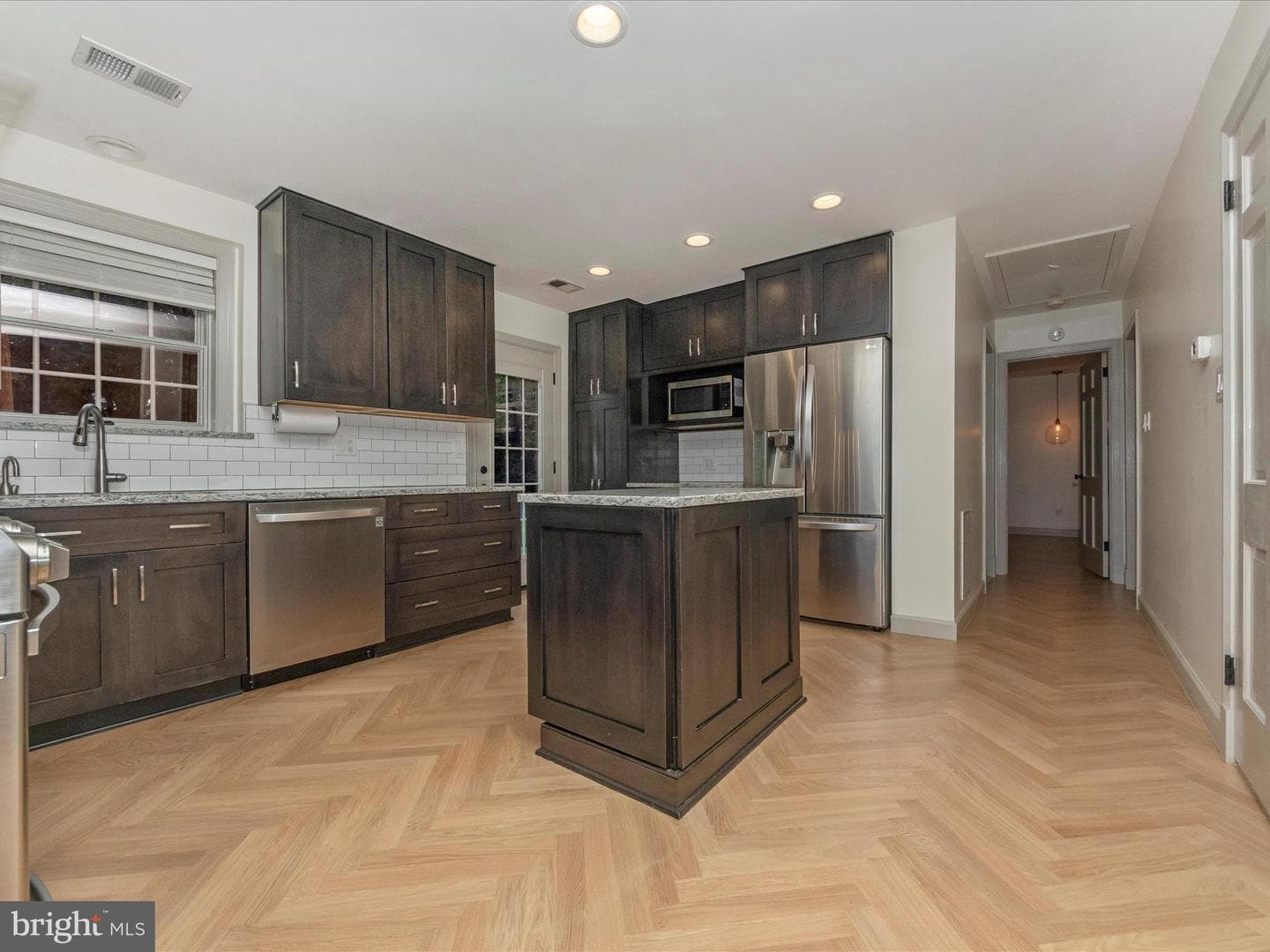 807 Midland Road photo 17
