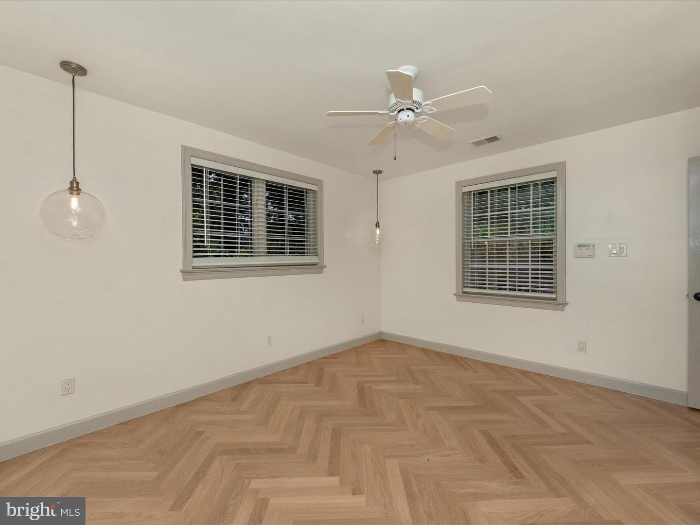 807 Midland Road photo 32