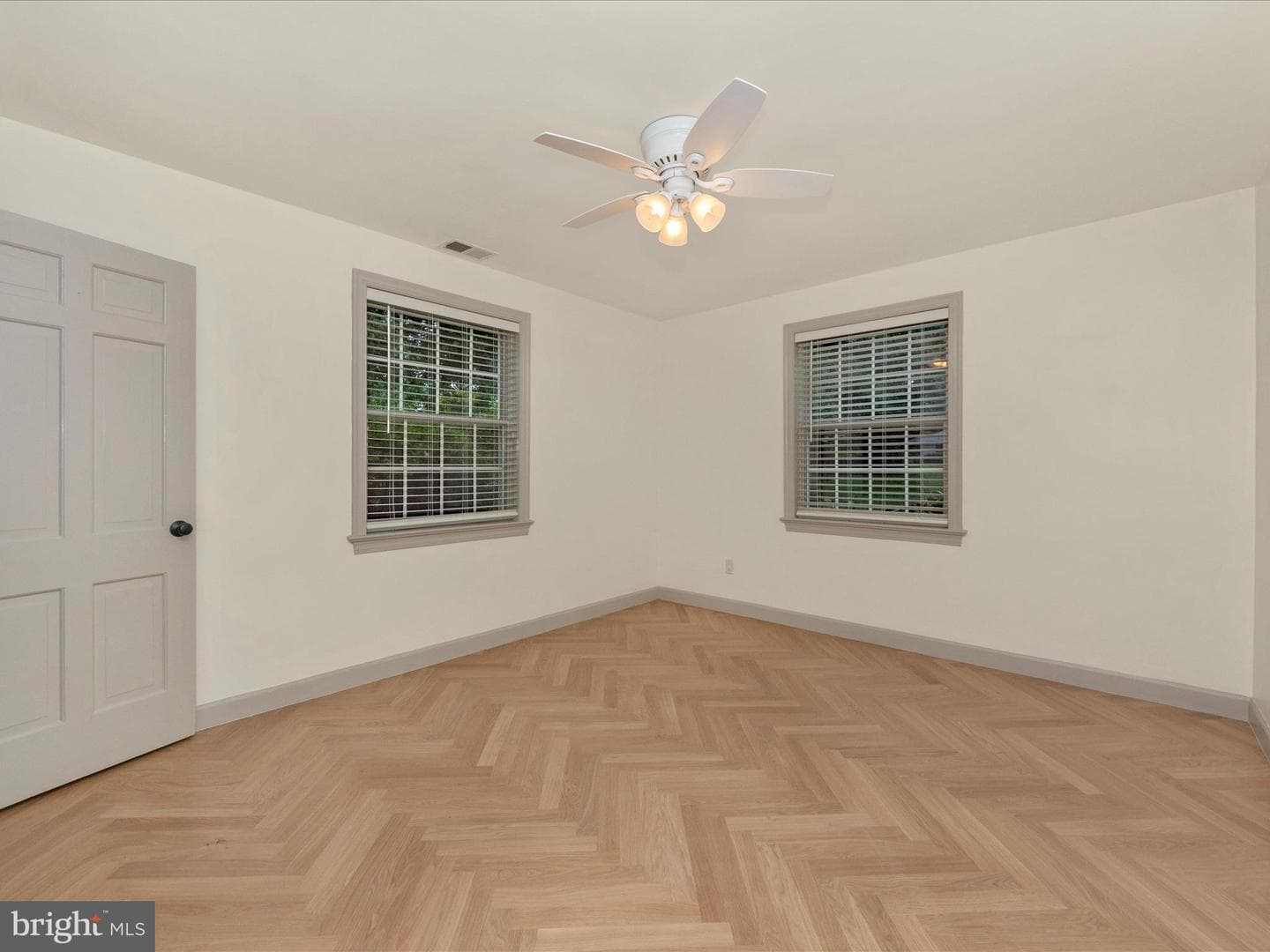 807 Midland Road photo 36