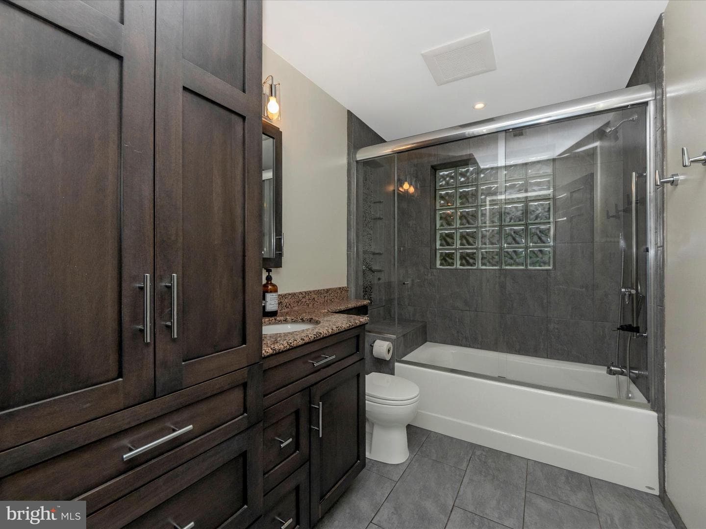 807 Midland Road photo 37