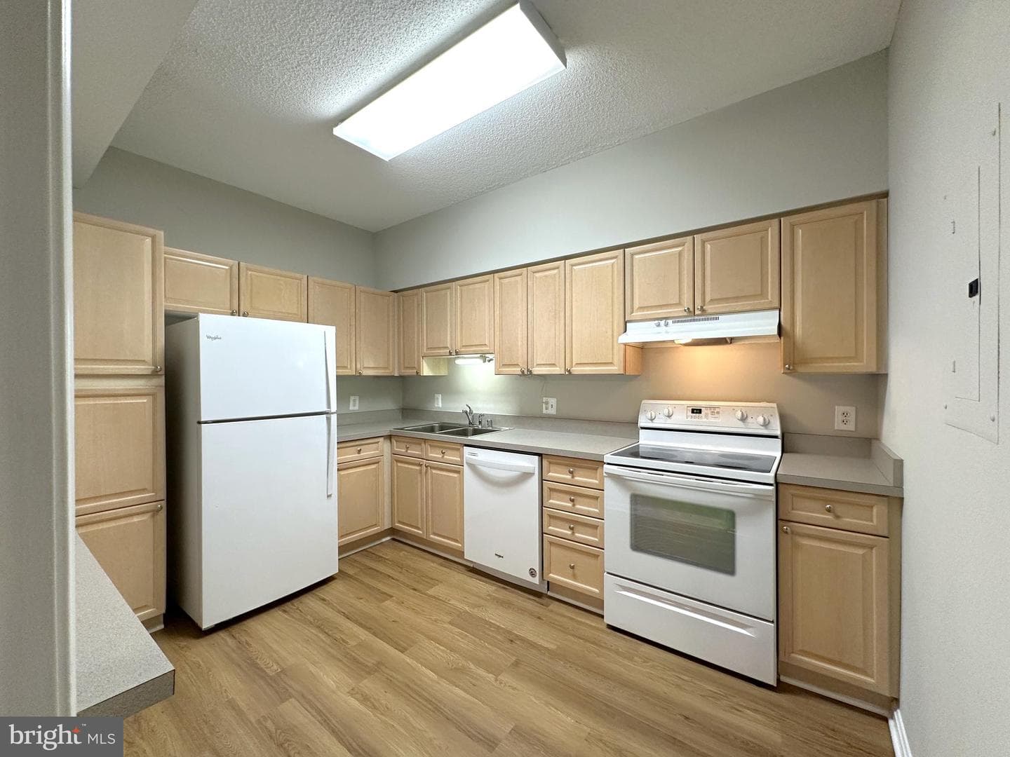 2904 N Leisure World Boulevard #211 photo 13