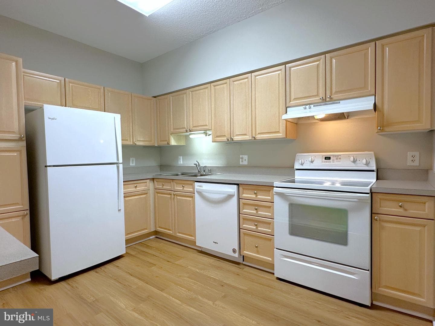 2904 N Leisure World Boulevard #211 photo 14