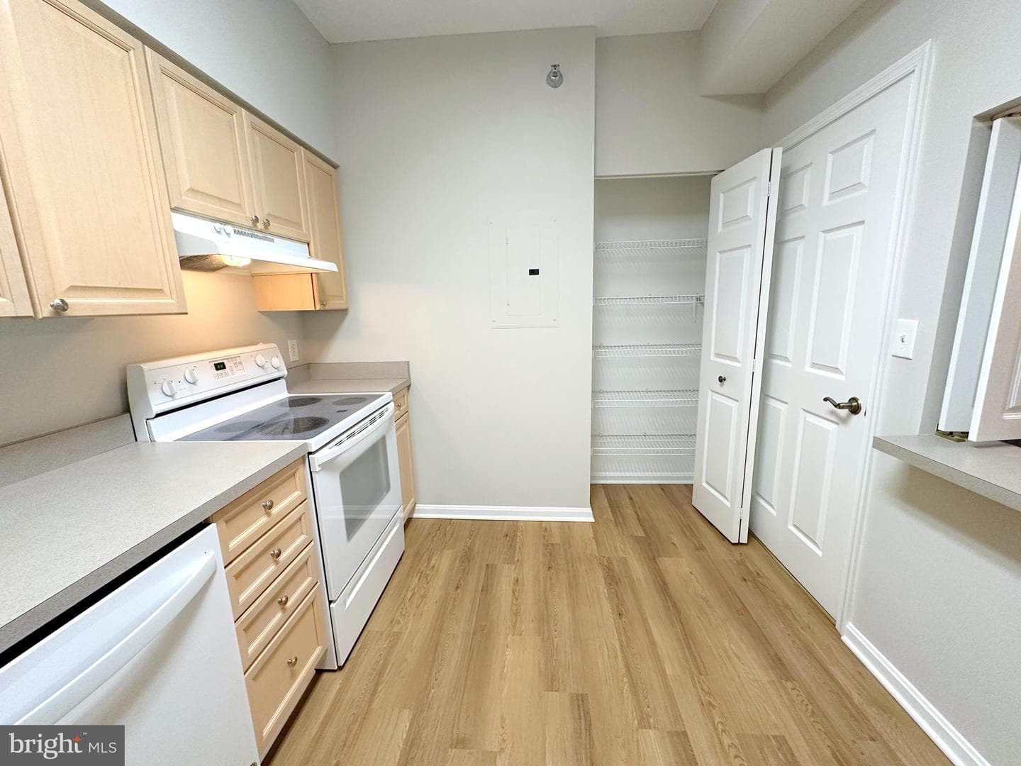 2904 N Leisure World Boulevard #211 photo 15
