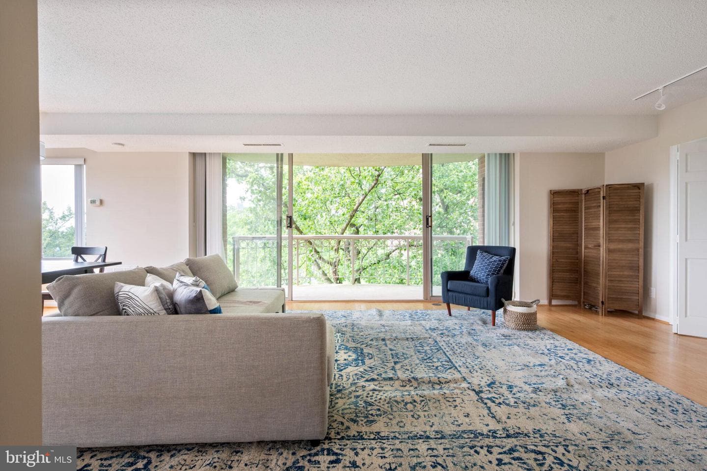 5802 Nicholson Lane #2-702 photo 5