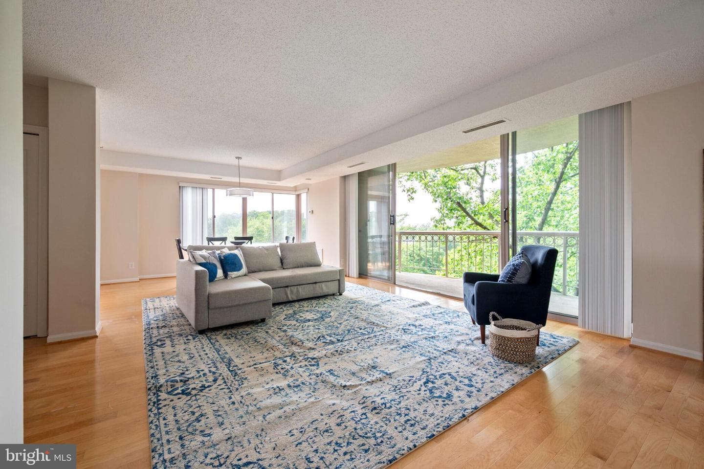 5802 Nicholson Lane #2-702 photo 6