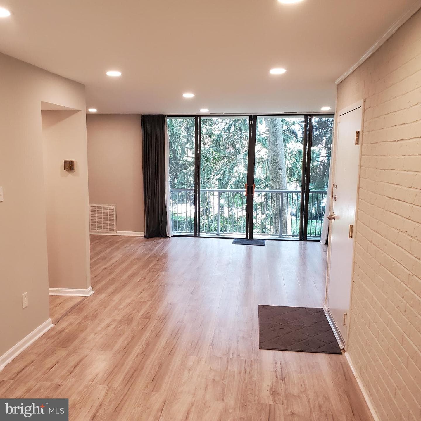 798 Quince Orchard Boulevard #798-101 photo 7