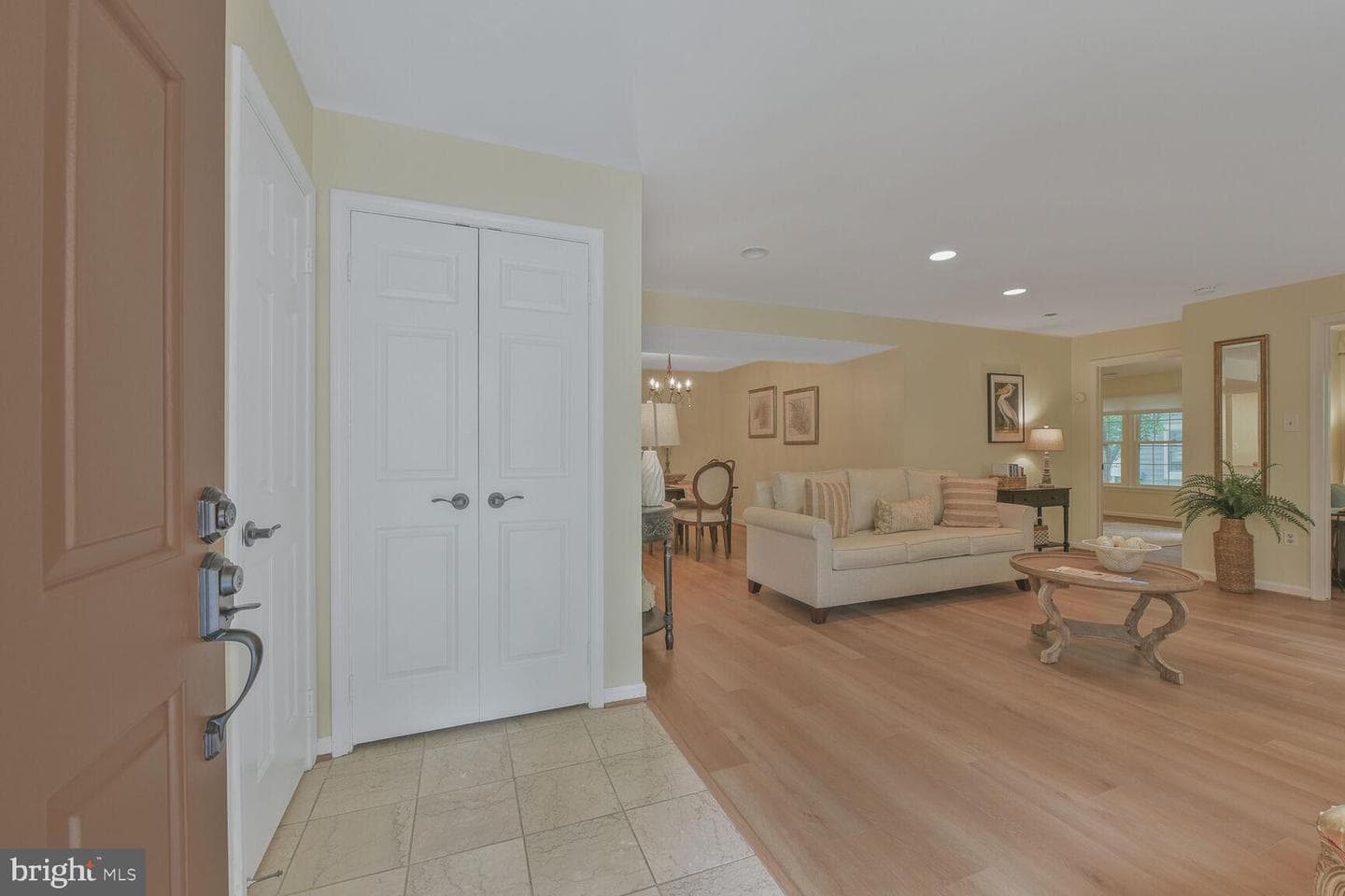 5810 Linden Square Court photo 12