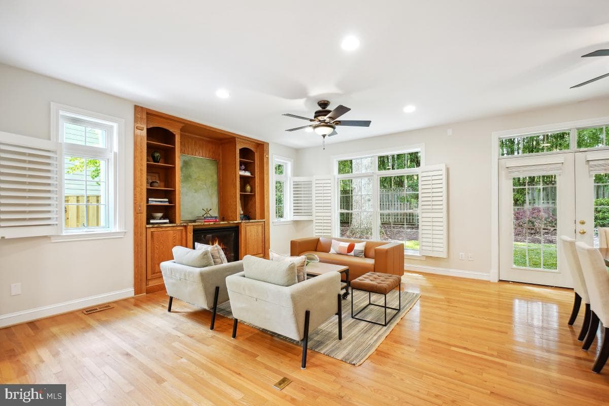 8610 Melwood Road photo 10