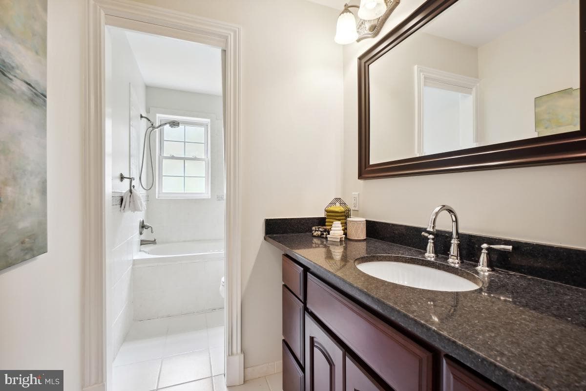 8610 Melwood Road photo 29